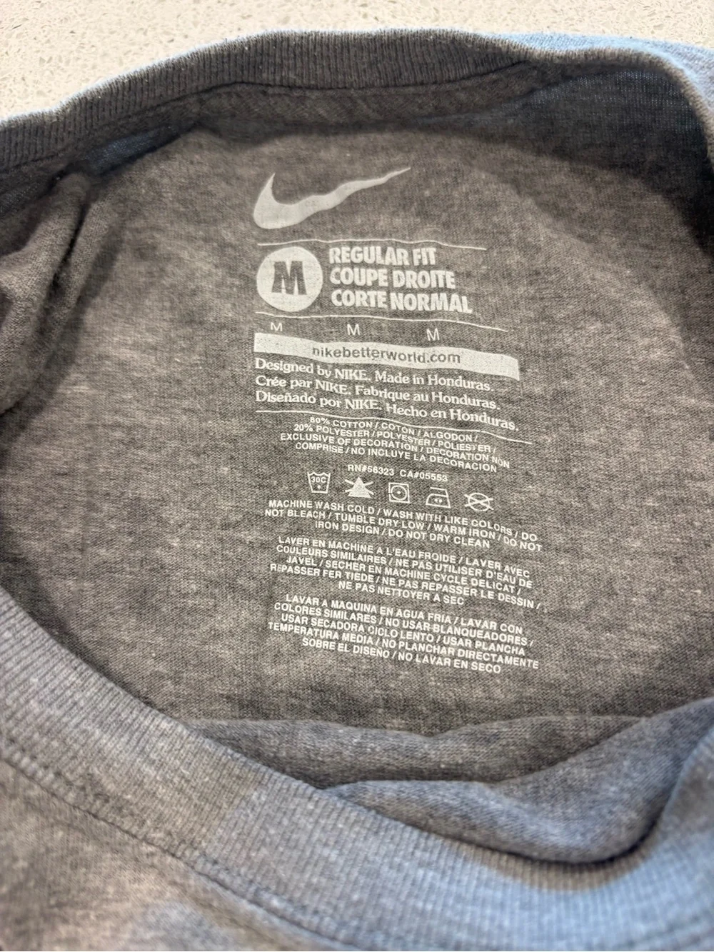 Nike Gray Men’s Texas Rangers Baseball Tee with Red & Blue Graphics Medium